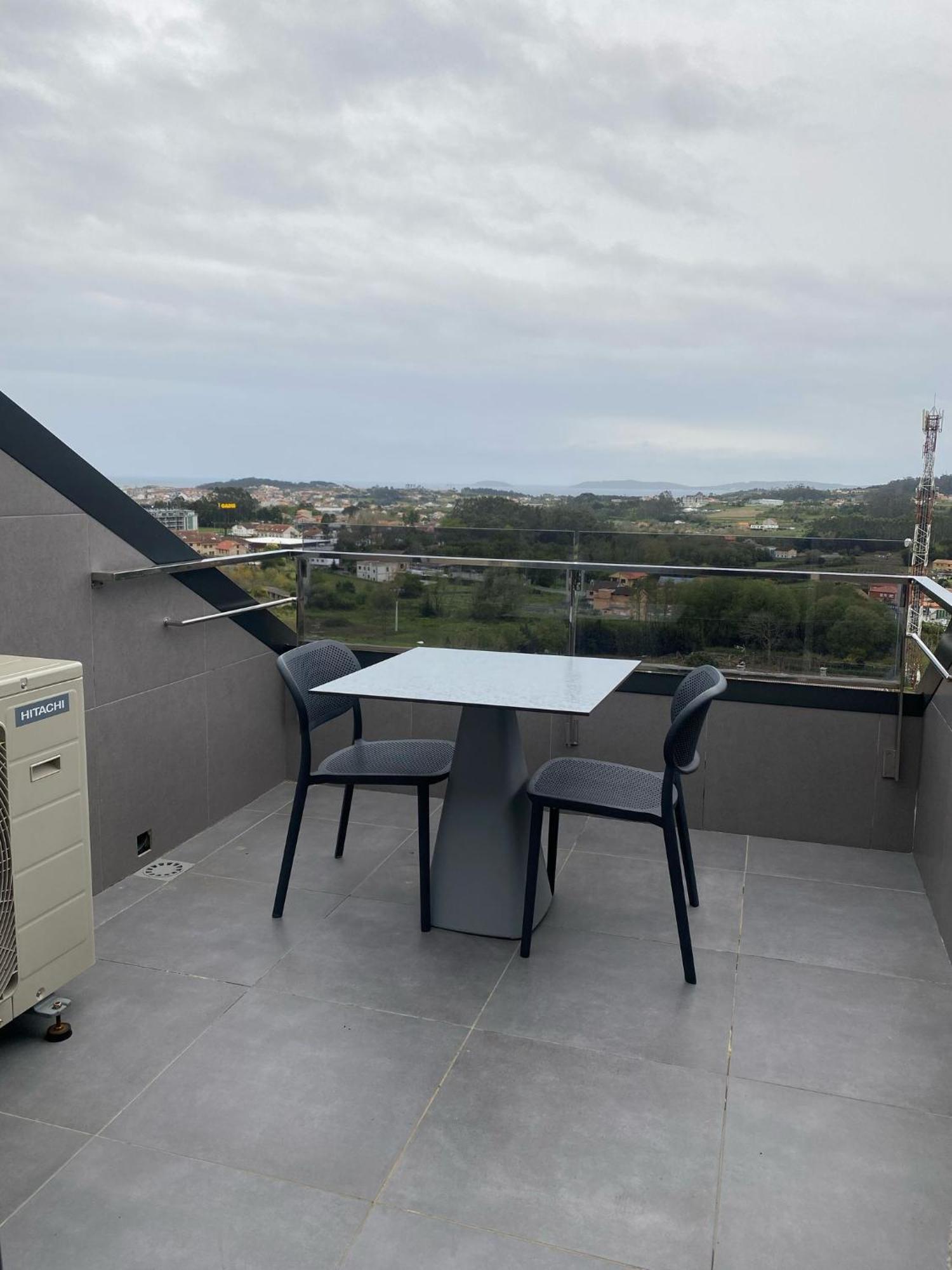 Apartamentos Onzamar Sanxenxo Exteriör bild