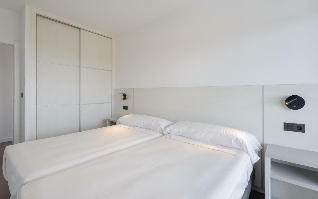 Apartamentos Onzamar Sanxenxo Exteriör bild