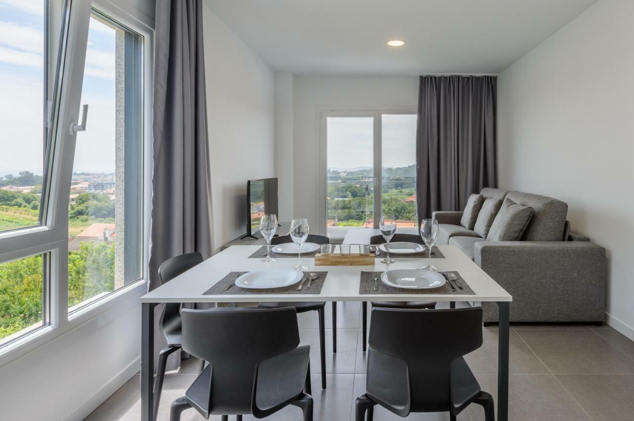 Apartamentos Onzamar Sanxenxo Exteriör bild