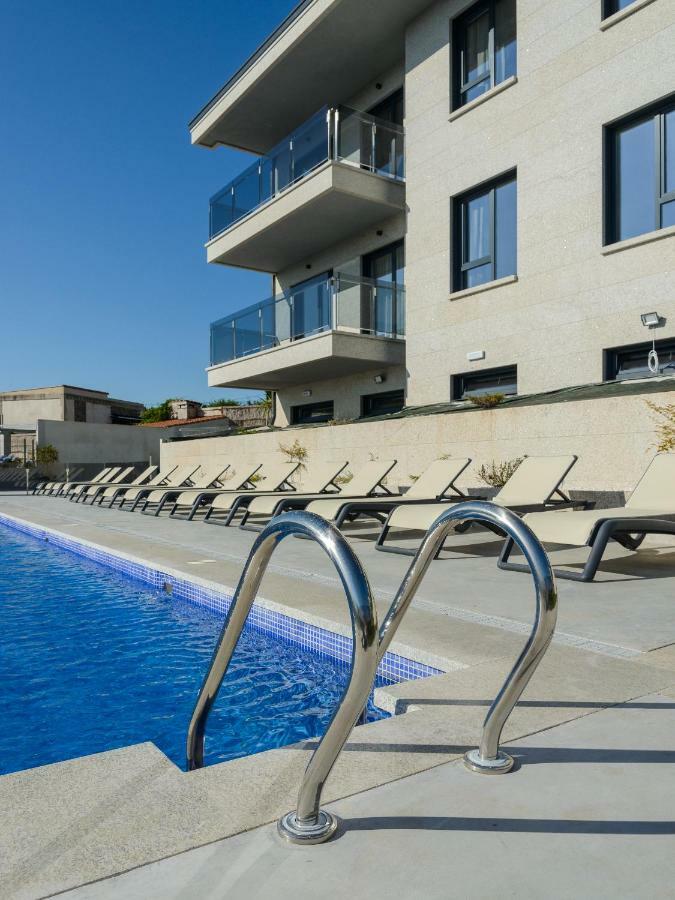 Apartamentos Onzamar Sanxenxo Exteriör bild