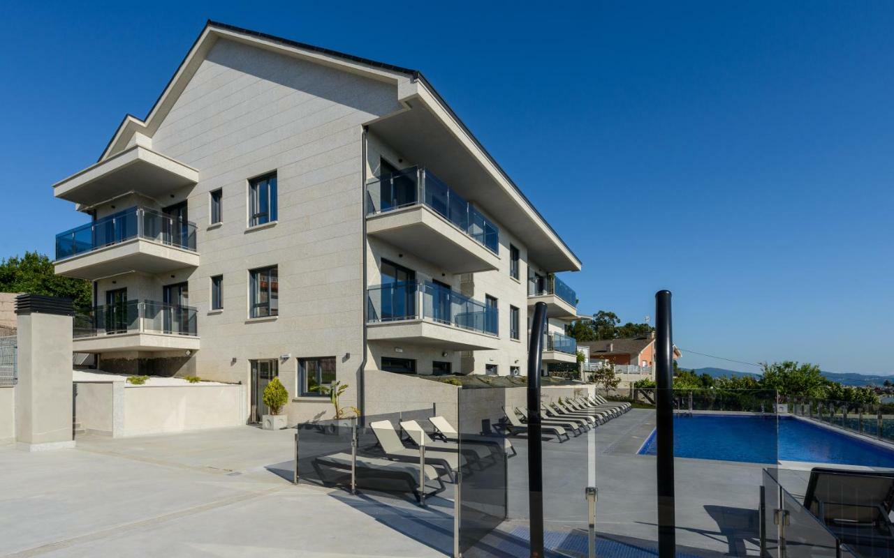 Apartamentos Onzamar Sanxenxo Exteriör bild