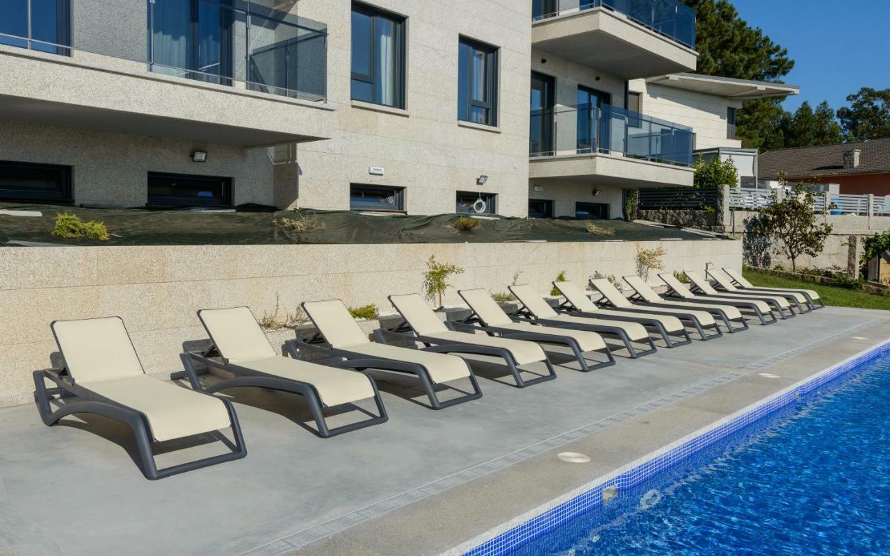Apartamentos Onzamar Sanxenxo Exteriör bild