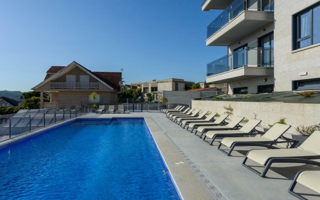 Apartamentos Onzamar Sanxenxo Exteriör bild
