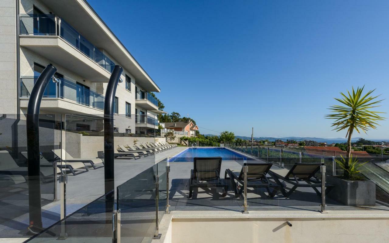Apartamentos Onzamar Sanxenxo Exteriör bild